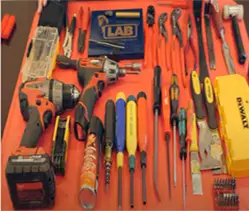 locksmith tools list