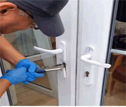 Spotting Burglaries locksmith south croydon 