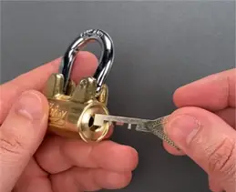  finding the right locksmith: brixton locksmith