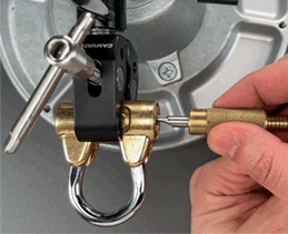  finding the right locksmith: locksmith croydon